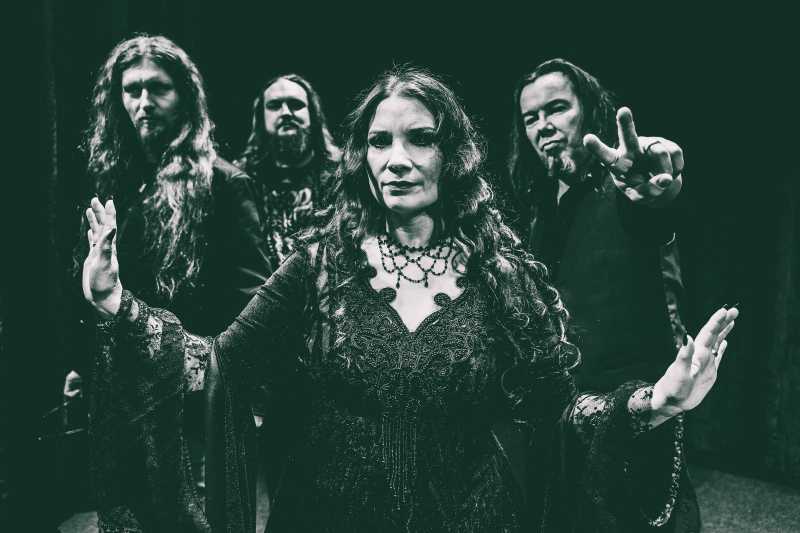 Highway Queen proyecto finlandés con vocalista femenina