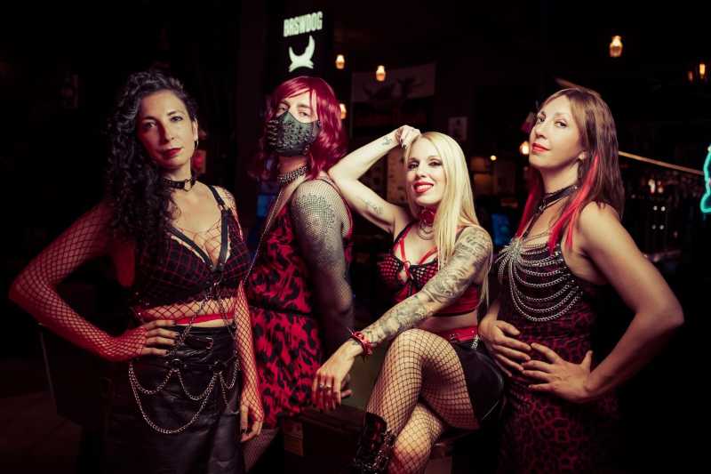 Las chicas de Lyra`s Hell presentan su segundo single «Femme Revolution»