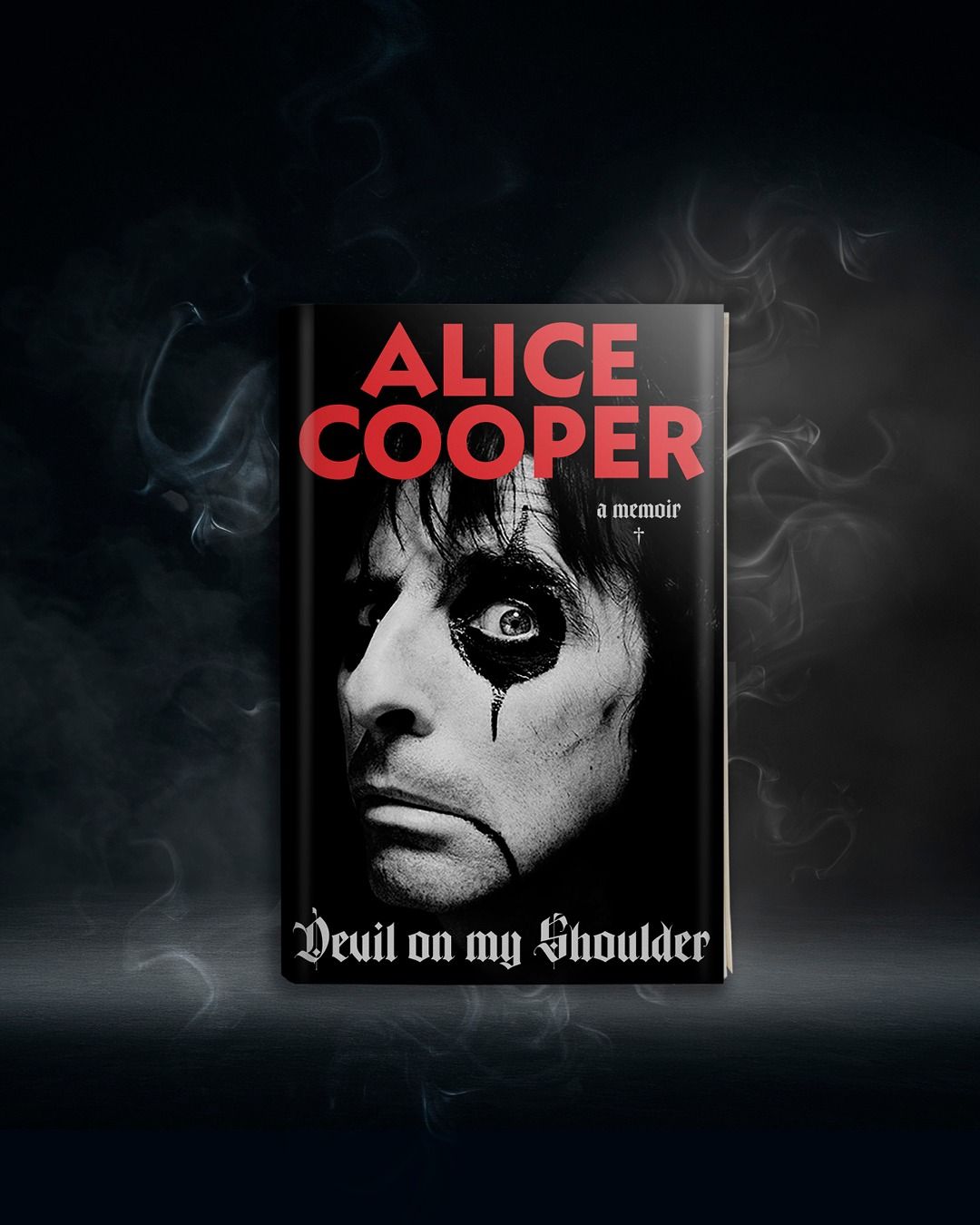 Alice Cooper publicará su autobiografía oficial, titulada «Devil On My Shoulder», el 8 de octubre de 2026