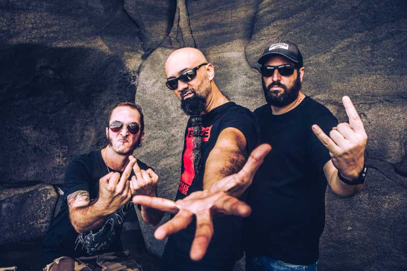 Conocemos a la banda de Thrash Metal de Isla Reunión llamada Lomor y su gira europea
