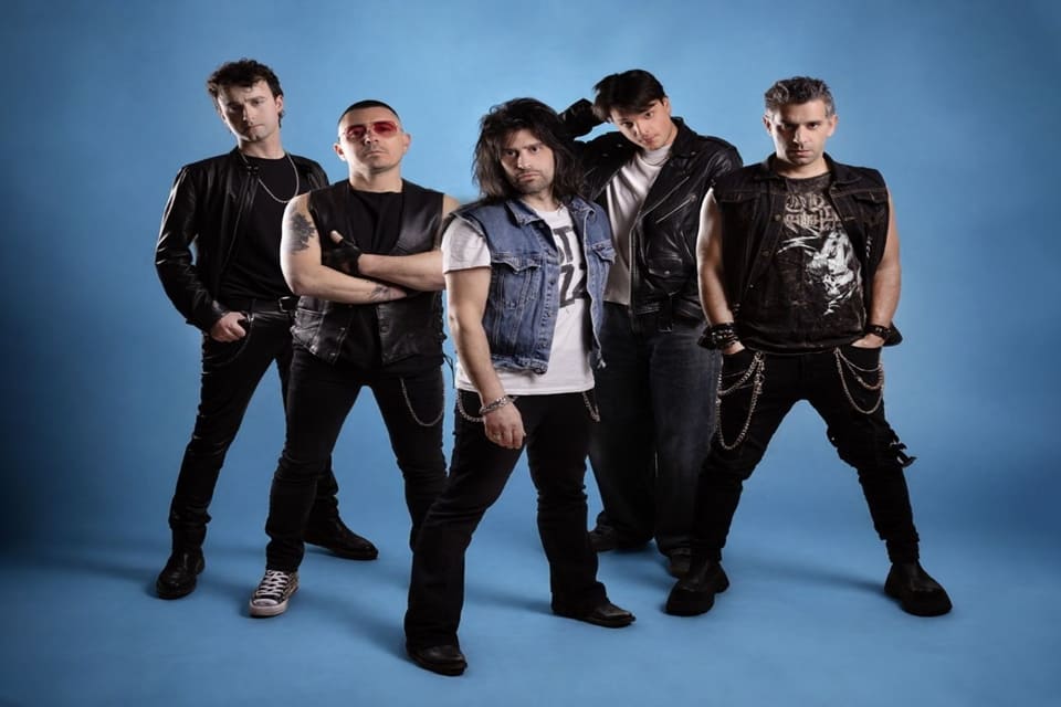 Hace unos días se estrenó “I Live For Your Love”, el primer sencillo oficial de la banda italiana de hard rock Sharp n’ Loud