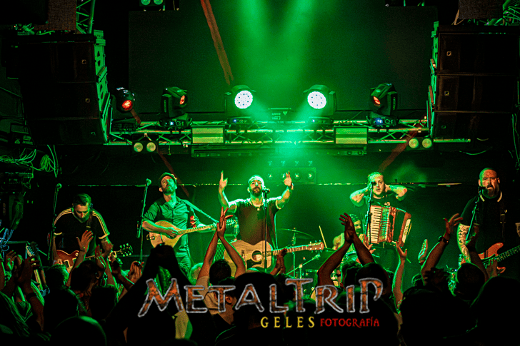 Crónica: ¡El rugido celta e inconformista The Rumjacks y Reina Roja, inunda la sala Nazca en la noche de mayo en Madrid.!