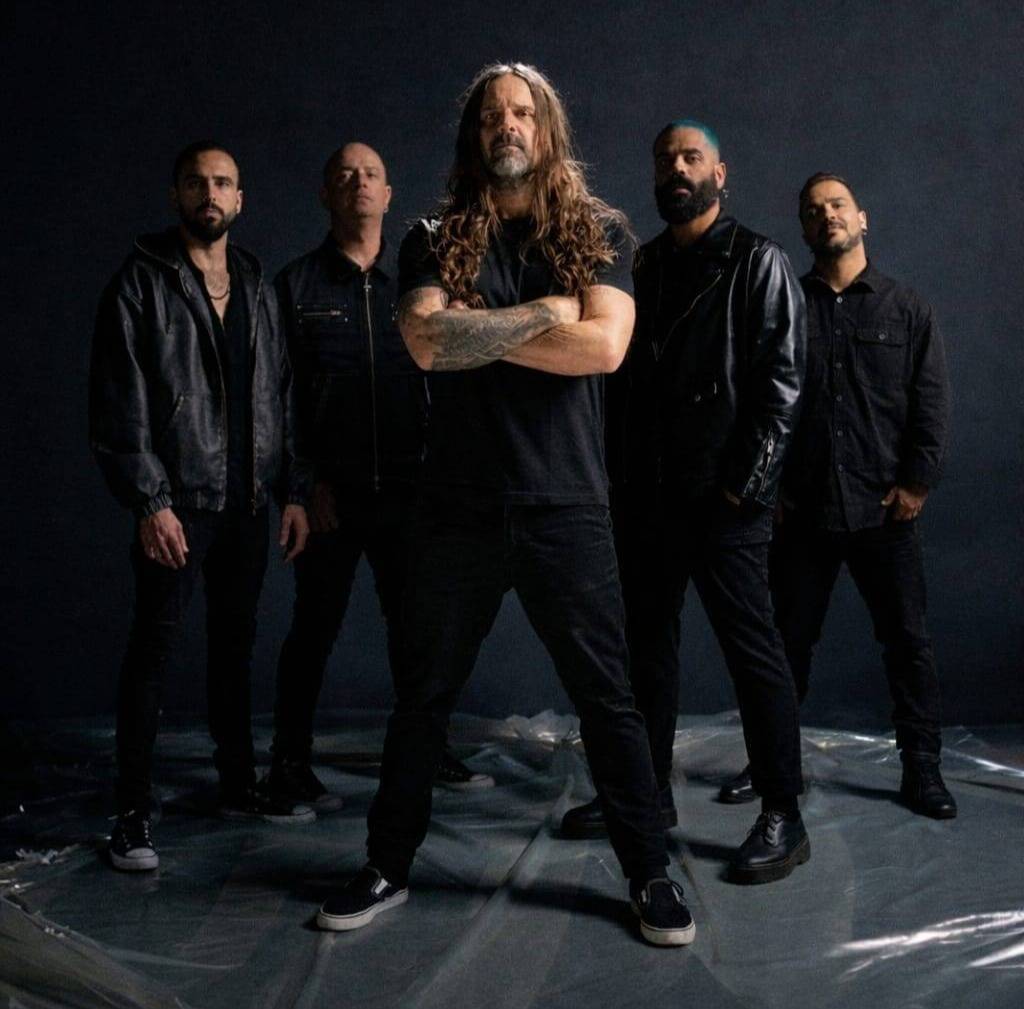 Los titanes brasileños Eminence regresan con un nuevo y demoledor sencillo, “Silent March” donde colabora Andreas Kisser