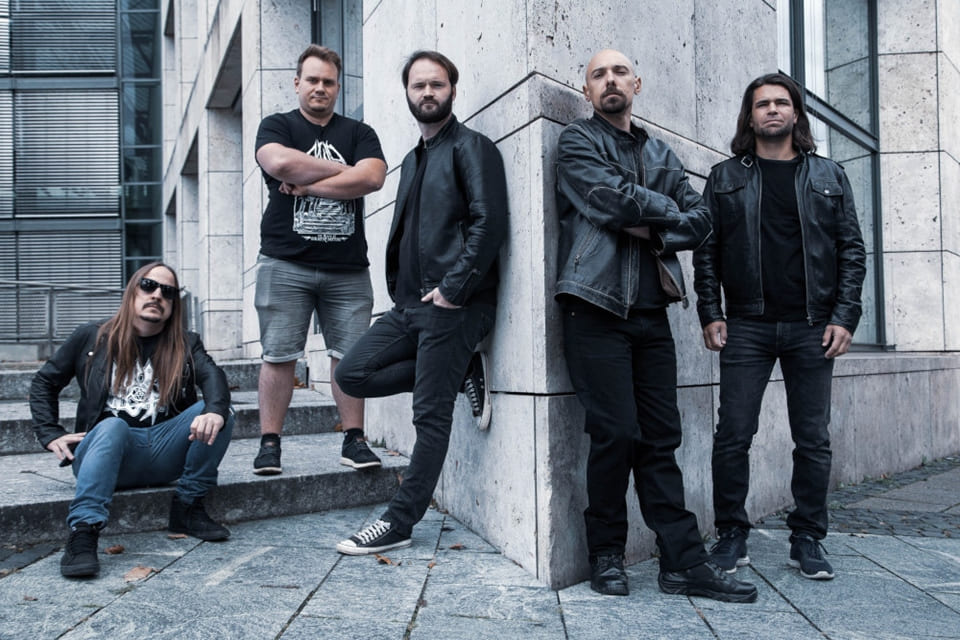 Los germánicos Helldrifter se preparan para comenzar a trabajar en nuevo material de estudio