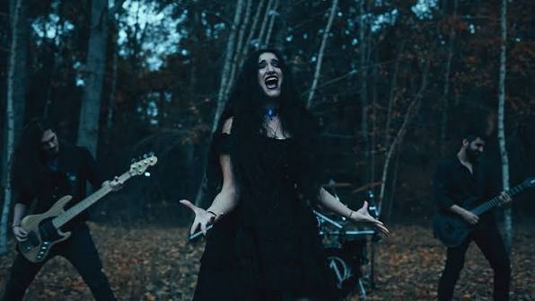 Oniria estrena «Vivir En Ti», junto a Andy Martínez, de Headon, como adelanto de su próximo álbum debut.