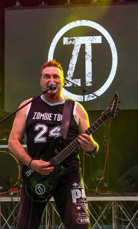 Zombie Town - Rock 'N' Pola