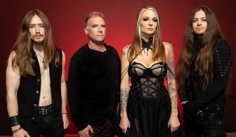 Death Dealer Union estrena el videoclip de «Dark Sister», y nos invitan a su oscuro universo.