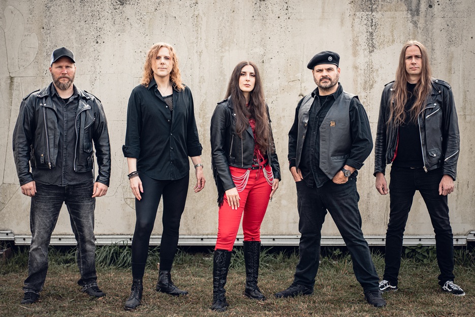 La banda sueca de heavy metal Scarblade lanza el sencillo y el videolyric de «Blind»