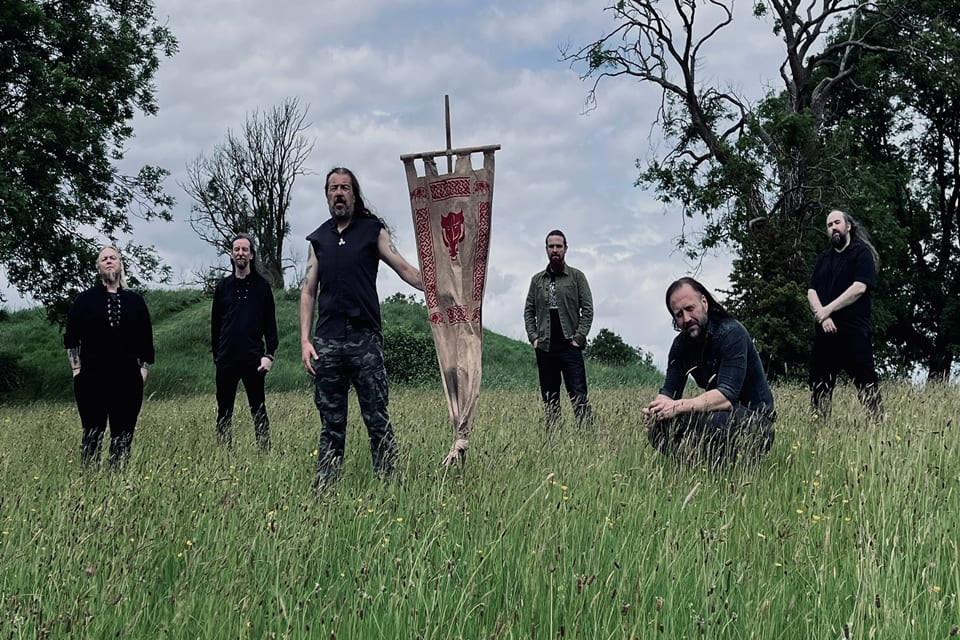 Waylander, pioneros norirlandeses del pagan metal, presentan el nuevo videoclip de «Hy Brasil (Isle Of Mists)» de su próximo álbum «Mac Tíre – Son of the Land»