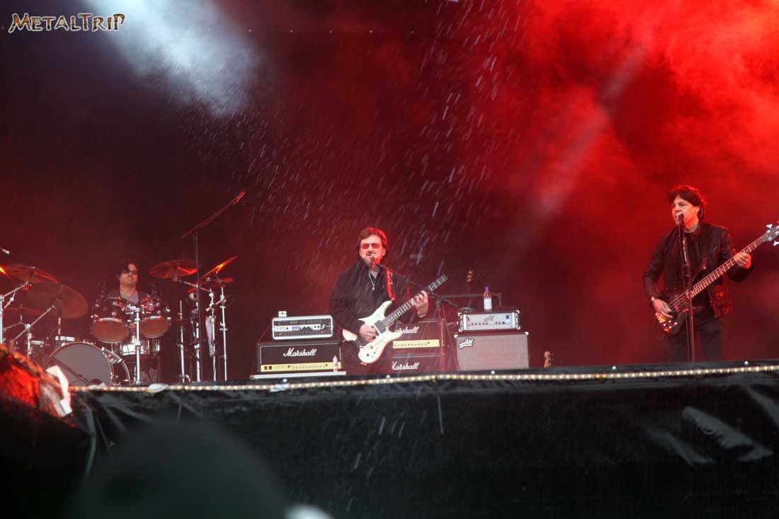 Blue &Ouml;yster Cult - Sweden Rock Festival 2012