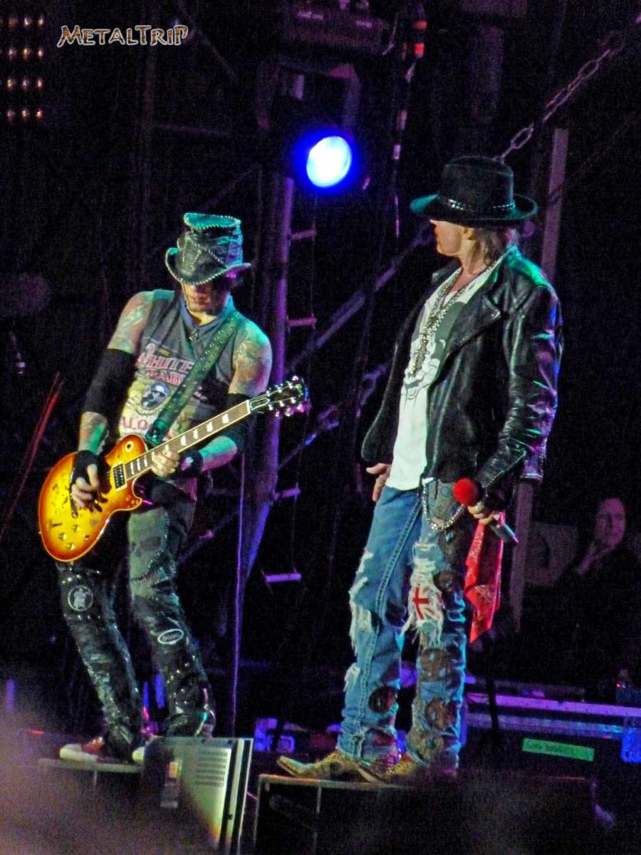 Guns N' Roses - Hellfest 2012